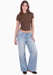 Camiseta corta con corte tipo corset - CRISANTEMO.CAFE