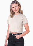 Camiseta crop con apliques de piedras brillantes color beige para mujer - Flashy