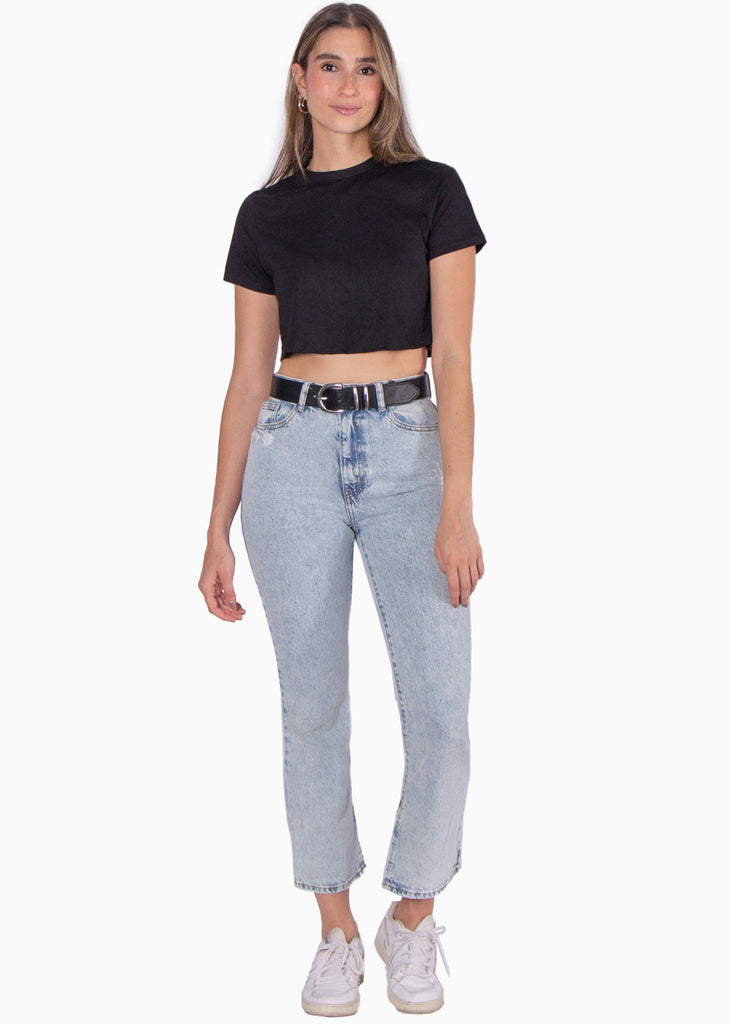 Camiseta crop manga corta color negro para mujer - Flashy