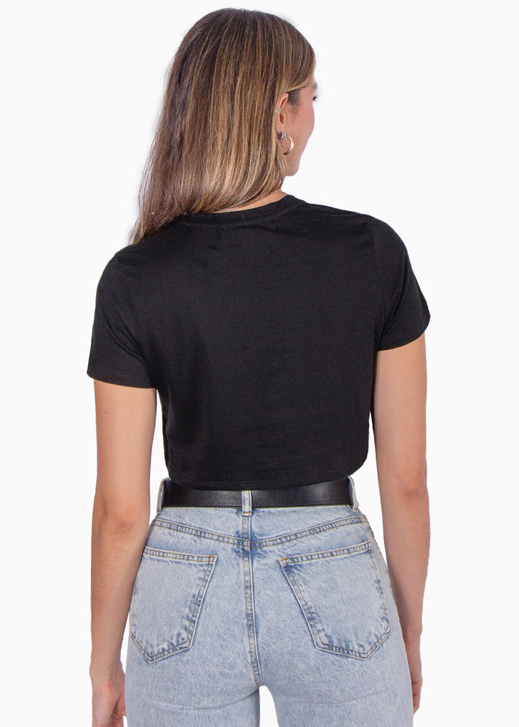 Camiseta crop manga corta color negro para mujer - Flashy