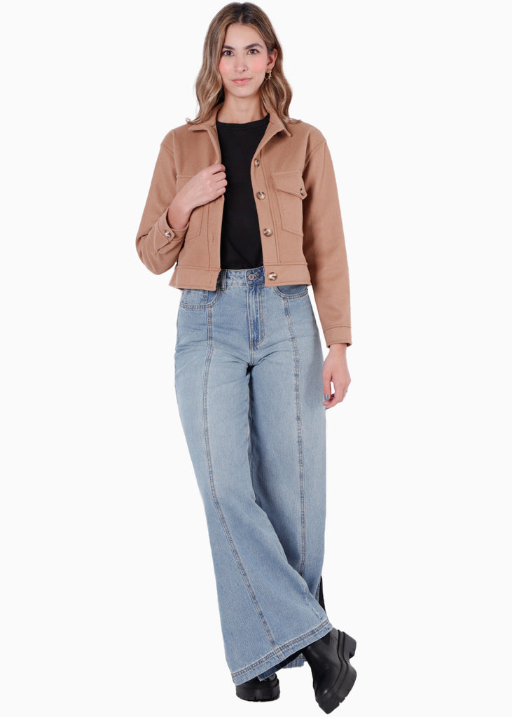 Chaqueta tipo gamuza con bolsillos y botones color café para mujer - Flashy