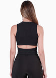 Crop top ajustado con cruce y hueco en escote - MIAMI.NEGRO