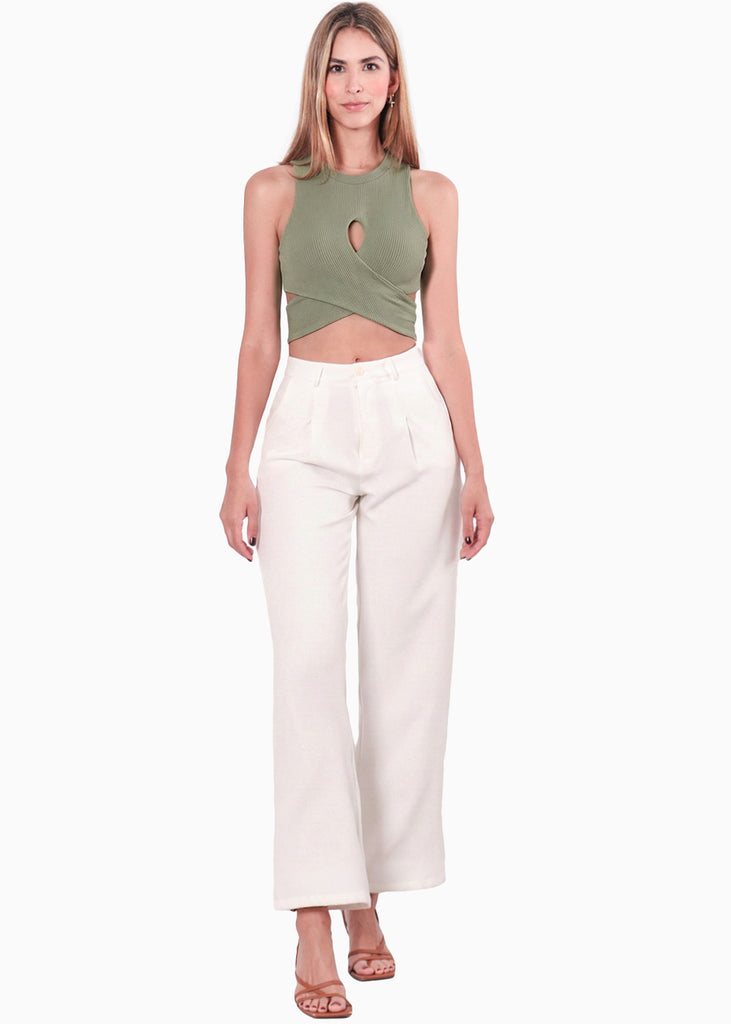 Crop top ajustado con cruce y hueco en escote - MIAMI.VERDE