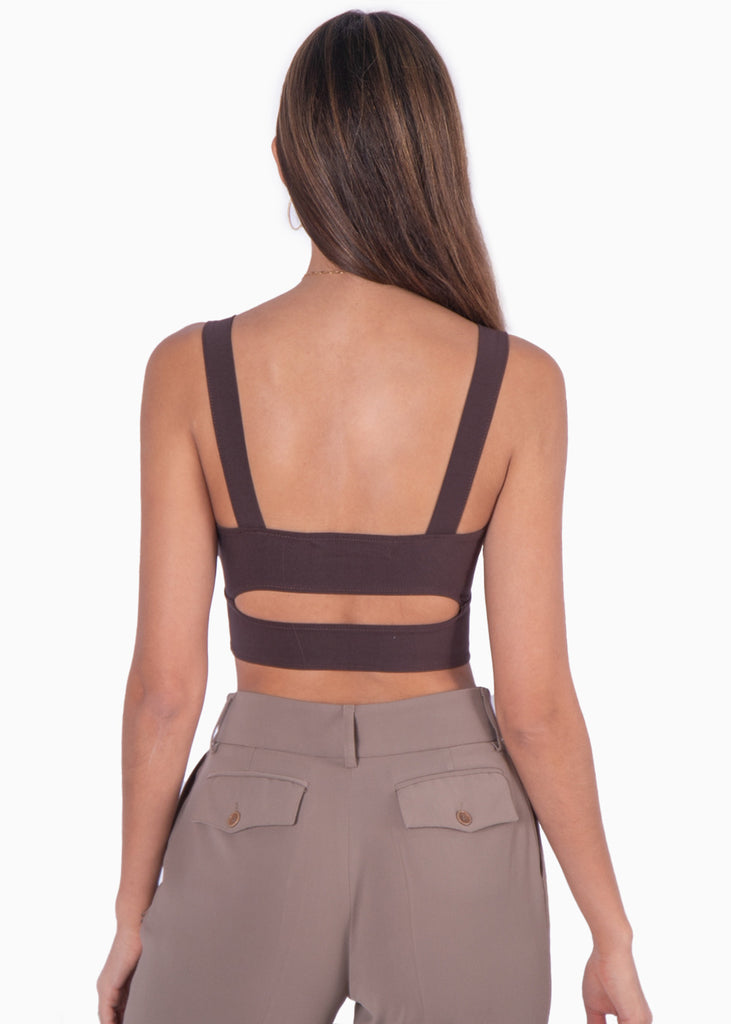 Crop top de tiras con cruce en frente y escote en v color café para mujer - Flashy