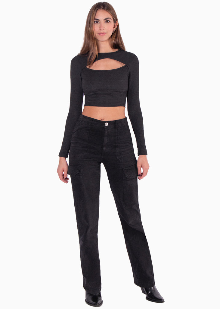 Crop top manga larga con abertura cut out en escote - LUCILIA