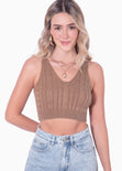 Crop top tejido de tiras con escote en v color café para mujer - Flashy