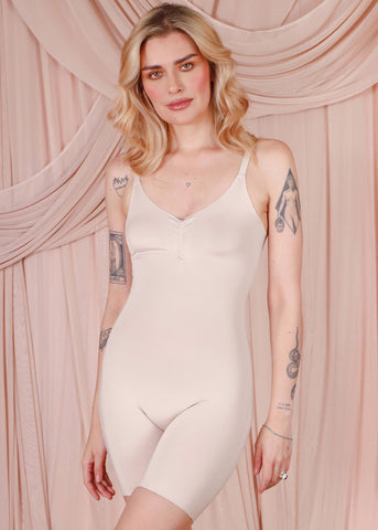 Enterizo de tiras moldeador con control de abdomen color beige para mujer - Flashy