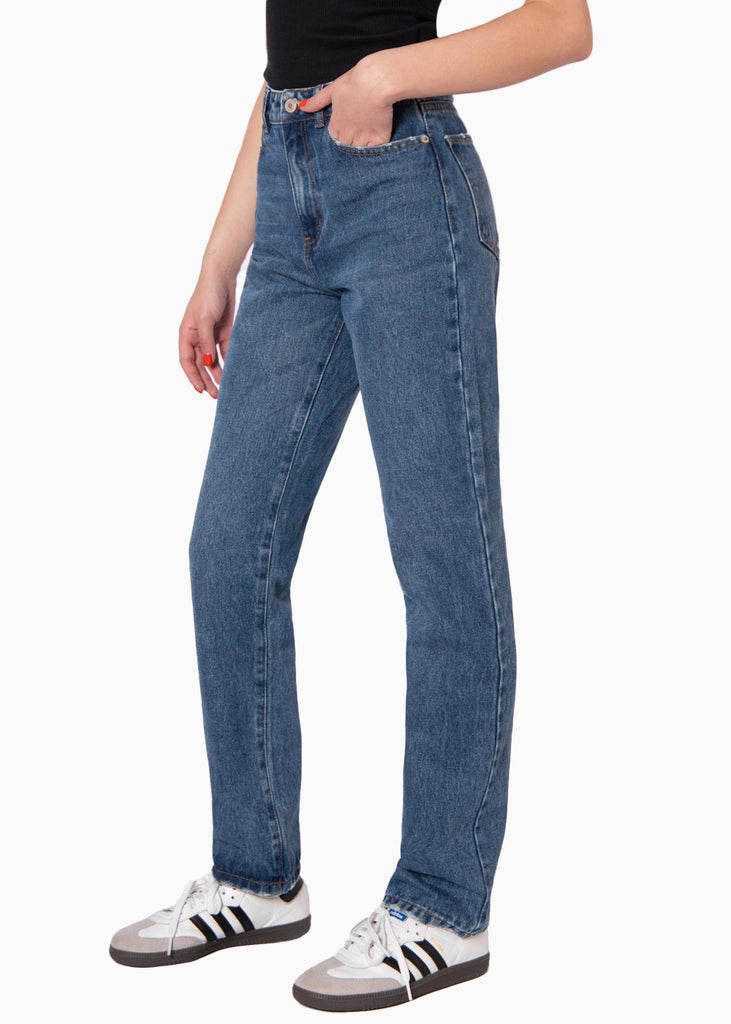 Jean tiro alto recto color azul, denim para mujer - Flashy