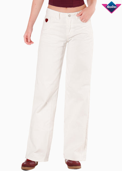 Jean wide leg tiro medio con corte y bordado de corazón para mujer - Flashy