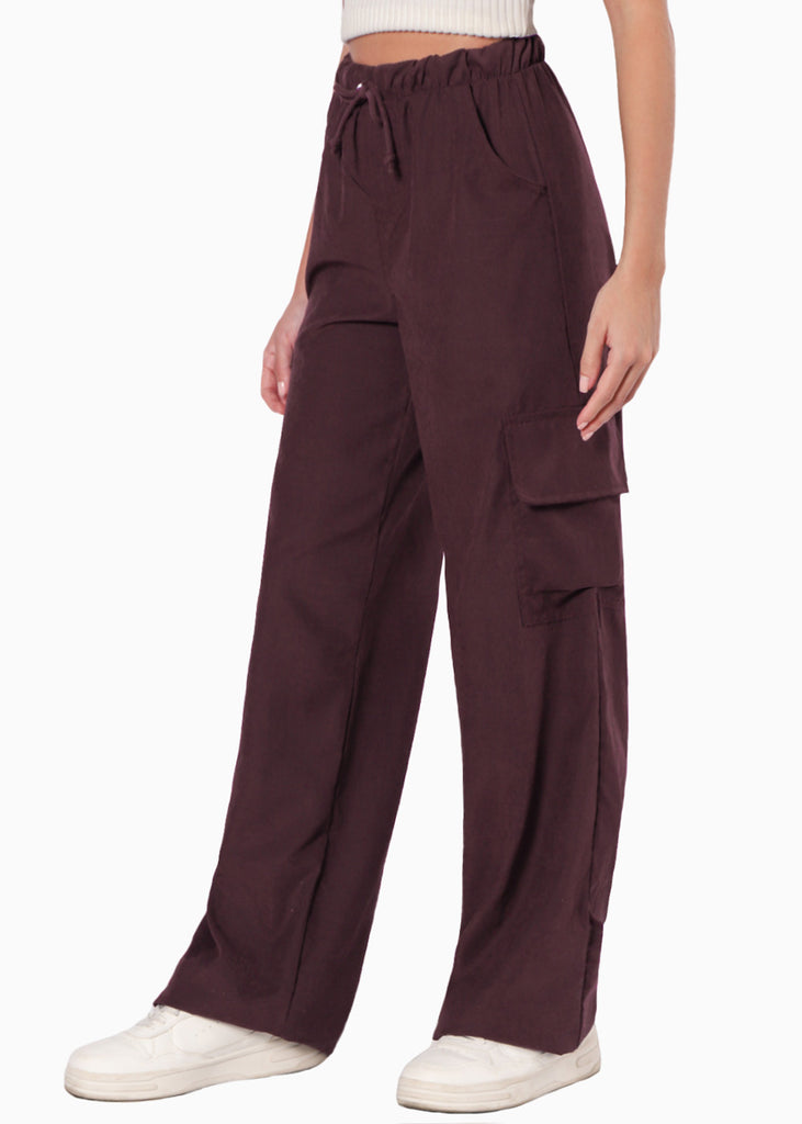 Pantalón tipo cargo con elástico en cintura, anudado y bolsillos laterales color morado para mujer - Flashy