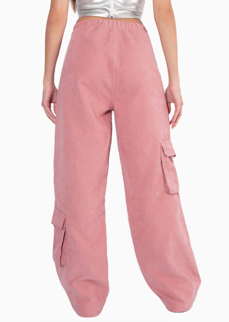 Pantalón tipo cargo con elástico y bolsillos laterales color rosado para mujer - Flashy