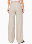 Pantalón tiro alto con amarre en cintura de color beige - BRASILIA
