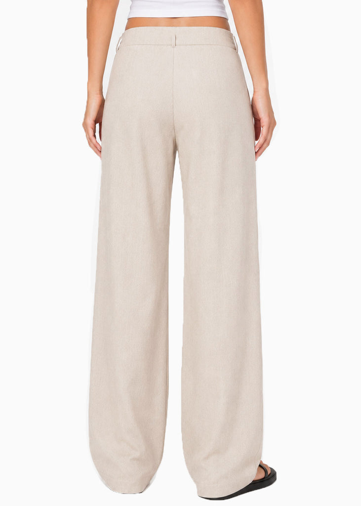Pantalón tiro alto con amarre en cintura de color beige - BRASILIA