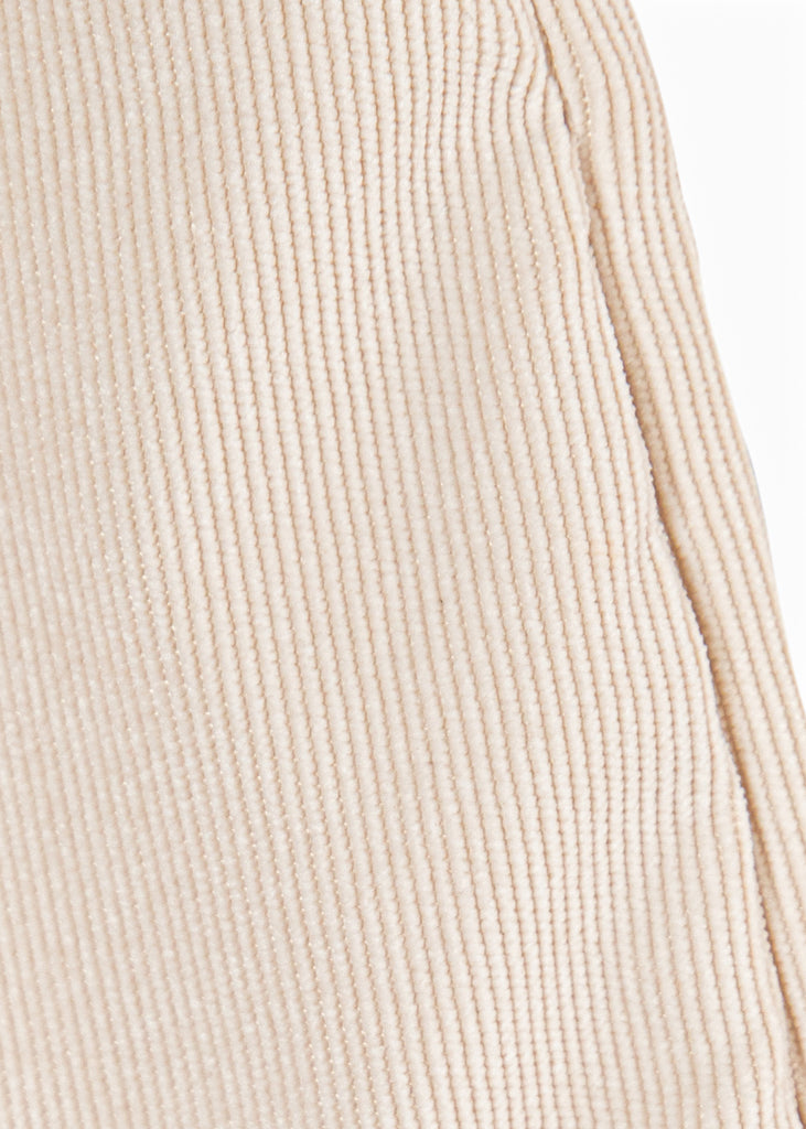 Short de corduroy tipo sastre de tiro alto y con pinzas color beige para mujer - Flashy
