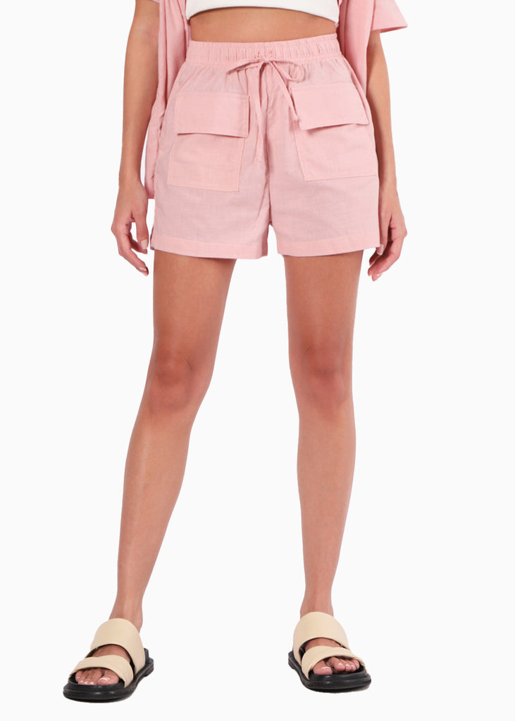 Short de tiro alto tipo lino con elástico en cintura y bolsillos color rosado para mujer - Flashy