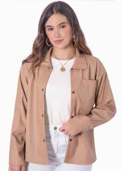 Sobrecamisa manga larga tipo cuero color café para mujer - Flashy