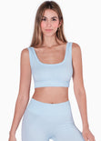 Top deportivo de tiras con escote cuadrado color azul para mujer - Flashy