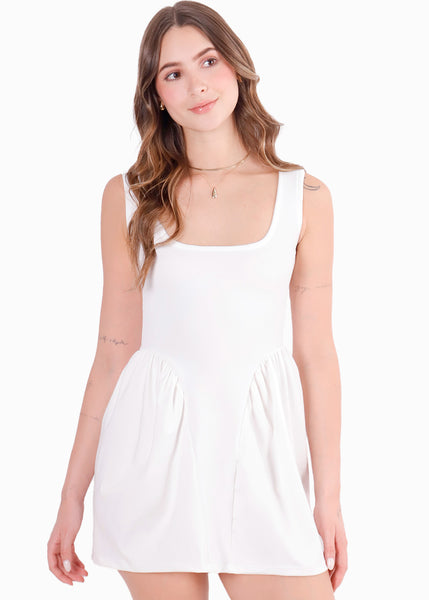 Vestido corto de tiras en contraste con recogidos en falda - GERANIO