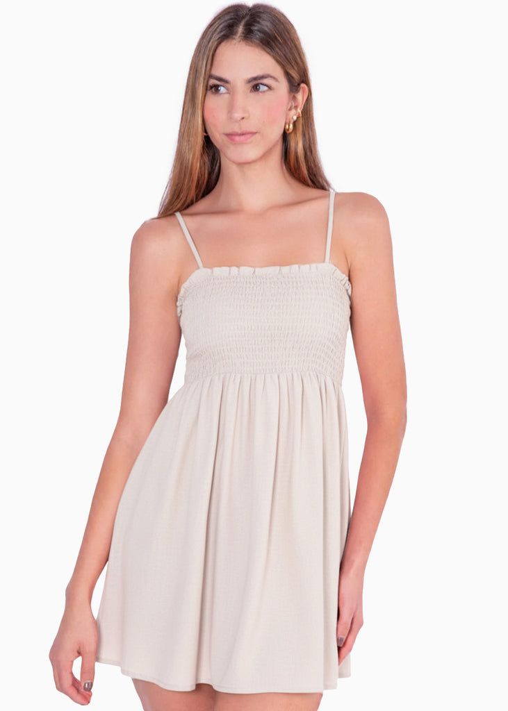 Vestido de tiras con enresortado en escote - PAPAYA