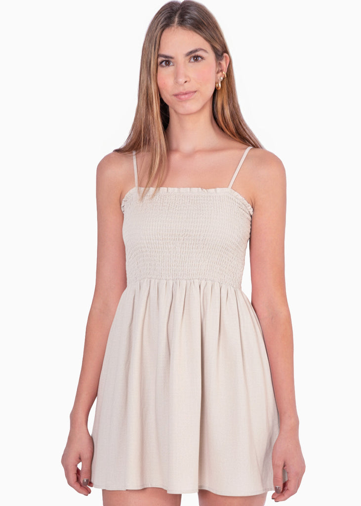 Vestido de tiras con enresortado en escote - PAPAYA