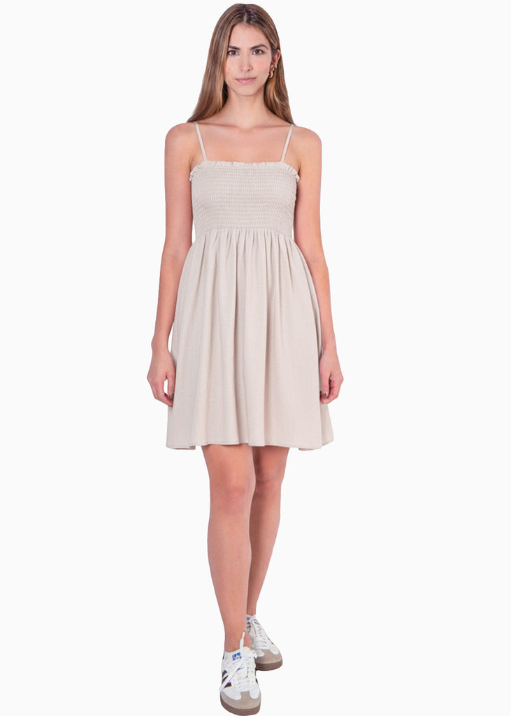 Vestido de tiras con enresortado en escote - PAPAYA