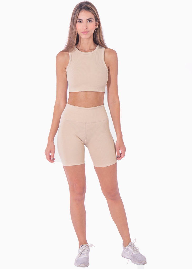 Top deportivo cuello alto sin mangas - CHER