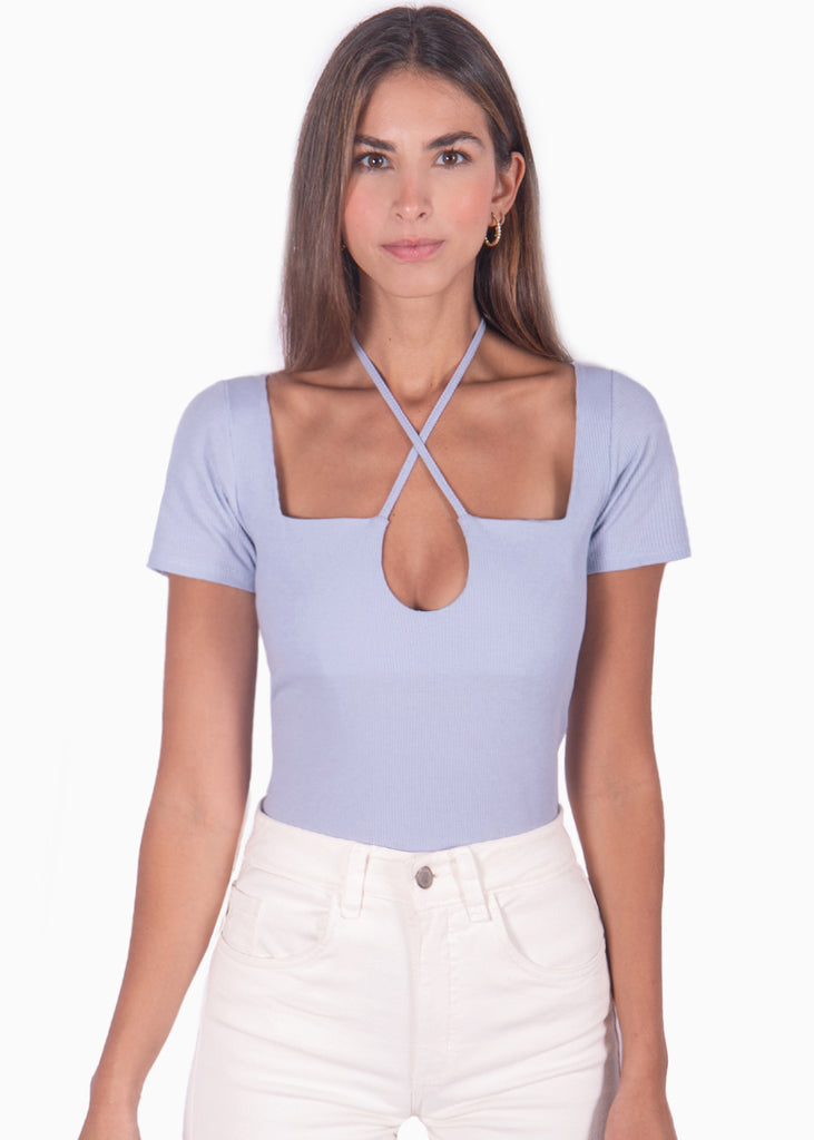Blusa lila manga corta con tiras en escote para mujer Flashy