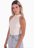 Body con cuello halter y espalda descubierta color blanco, marfil para mujer - Flashy