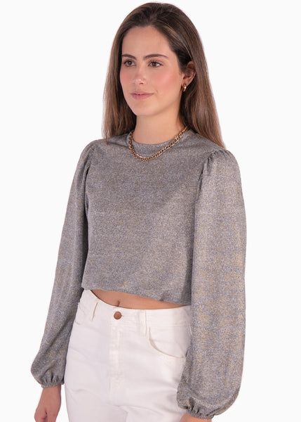 Buzo gris con mangas embombadas y tela metalizada