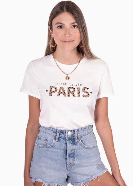 Camiseta blanca con estampado "c'est la vie paris" de animal print para mujer Flashy