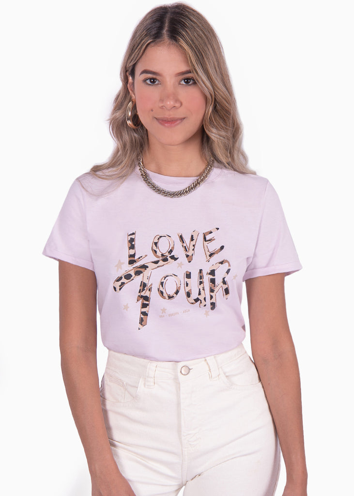 Camiseta lila con estampado "love tour" de animal print para mujer Flashy