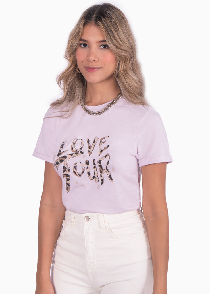 Camiseta lila con estampado "love tour" de animal print para mujer Flashy