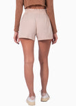 Short de tiro alto con elástico en cintura color beige para mujer - Flashy